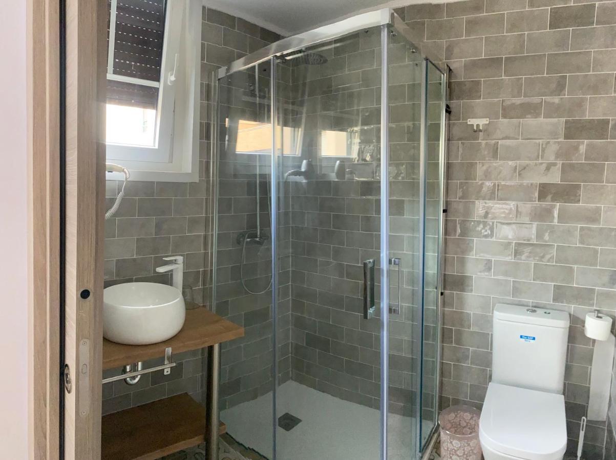 Aloha Hostel Pamplona Ngoại thất bức ảnh