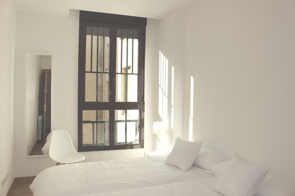 Aloha Hostel Pamplona Ngoại thất bức ảnh