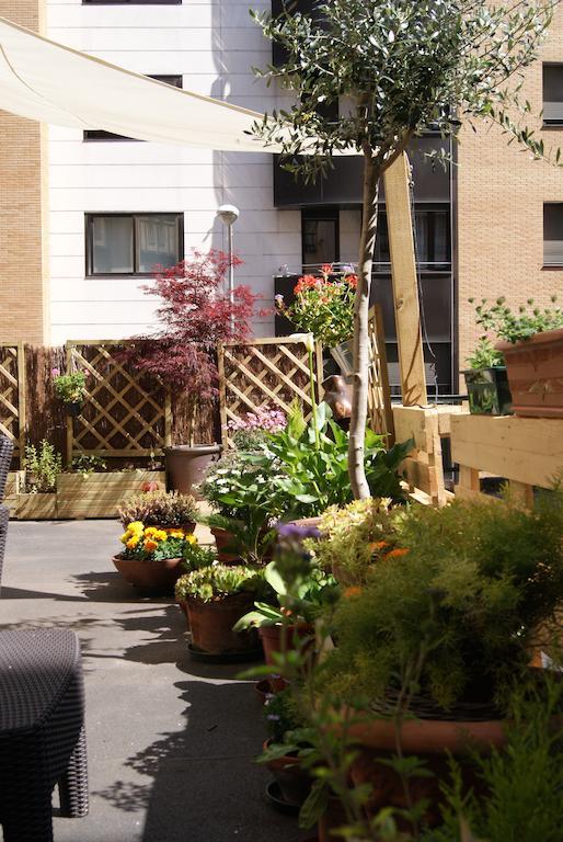 Aloha Hostel Pamplona Ngoại thất bức ảnh