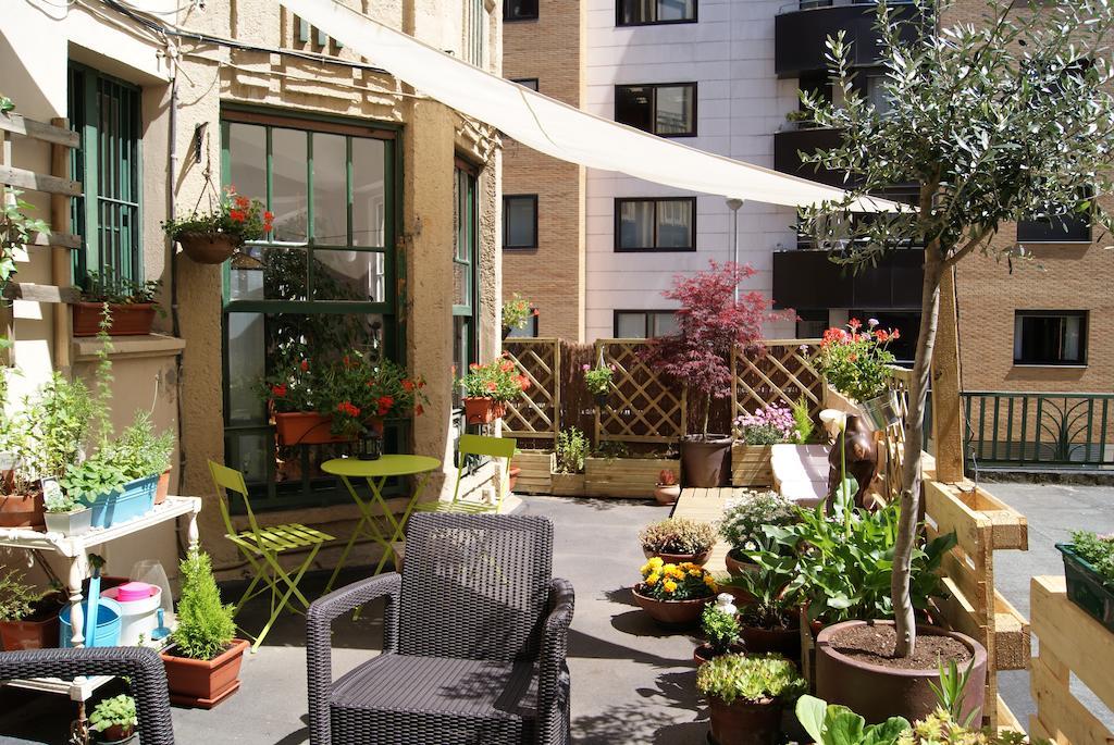 Aloha Hostel Pamplona Ngoại thất bức ảnh