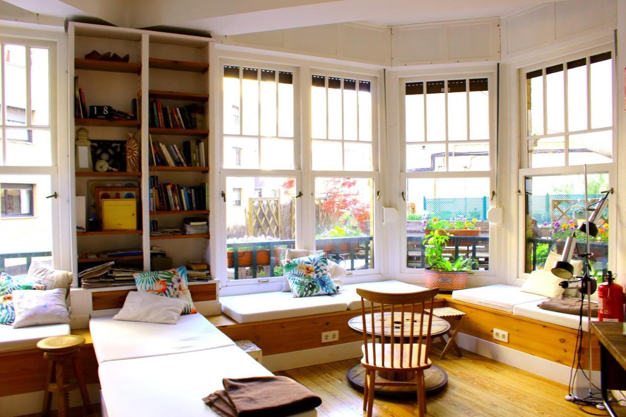 Aloha Hostel Pamplona Ngoại thất bức ảnh