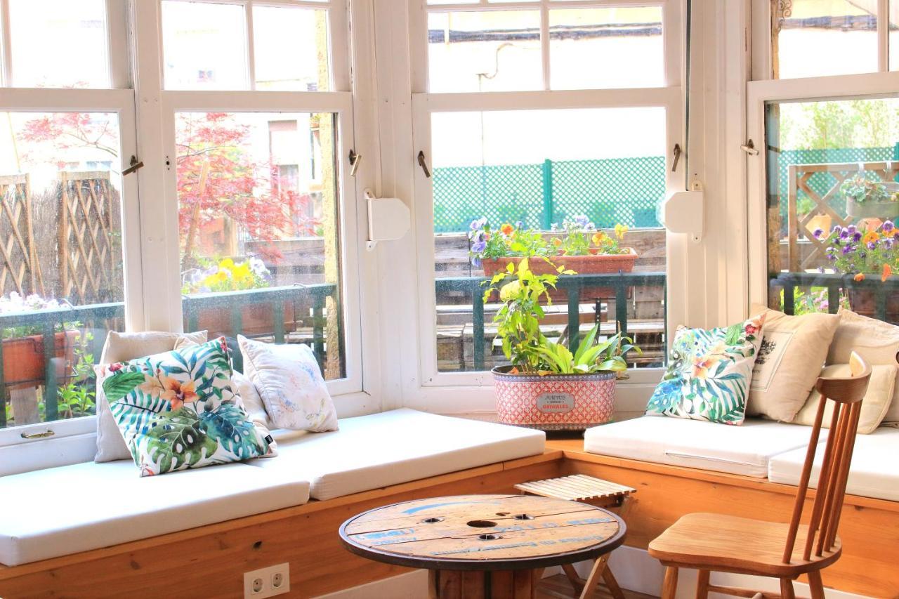 Aloha Hostel Pamplona Ngoại thất bức ảnh
