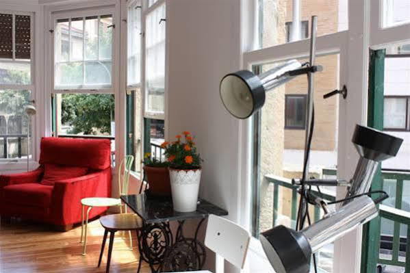 Aloha Hostel Pamplona Ngoại thất bức ảnh